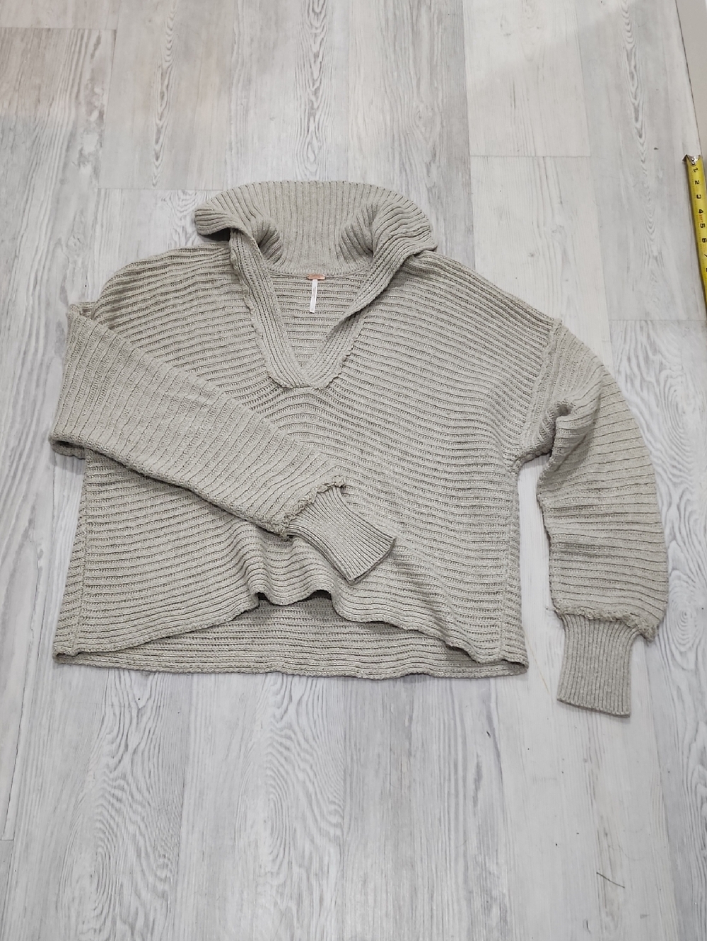 Free People Ribbed V-Collar Turtleneck Sweater in Light Taupe